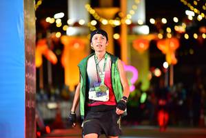 BIB: 100
                            <button type="button" onclick="openModal(21805080)" class="btn btn-primary btn-sm float-right btn-popup" data-toggle="modal" data-target=".modal-high-quality">
                        <i class="fas fa-shopping-cart"></i> Add to Cart
                    </button>
                                            <button type="button" onclick="isThisMe(21805080, true)" class="btn btn-success btn-sm float-right btn-popup btn-isme hidden" data-toggle="tooltip" data-placement="bottom" title="นี่คือรูปของคุณใช่ไหม คลิกที่นี่เพื่อเอาเข้าอัลบั้ม">
                        <i class="fas fa-plus"></i> Add to album
                    </button>
                    <button type="button" onclick="isThisMe(21805080, false)" class="btn btn-warning btn-sm float-right btn-popup btn-isnotme hidden">
                        <i class="fas fa-ban"></i> Remove from album
                    </button>